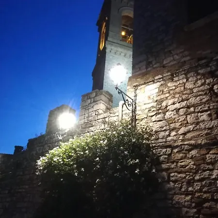 Alojamento de Acomodação e Pequeno-almoço Al Borgo Corciano