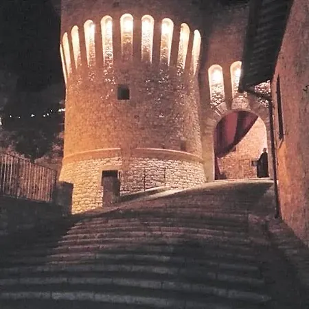 Al Borgo كورتْشّانو
