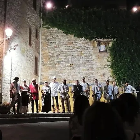 فندق مبيت وإفطار Al Borgo كورتْشّانو