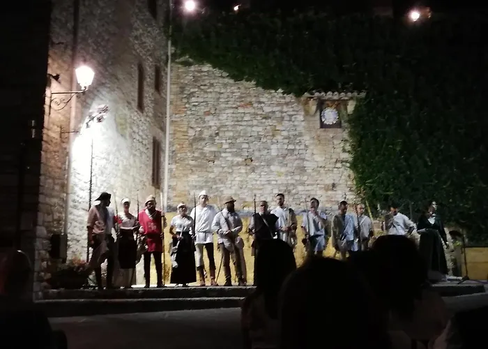 Alojamento de Acomodação e Pequeno-almoço Al Borgo 4*